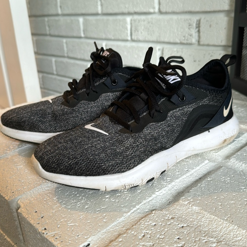 Nike sneakers flex tr9 - worn 2 times